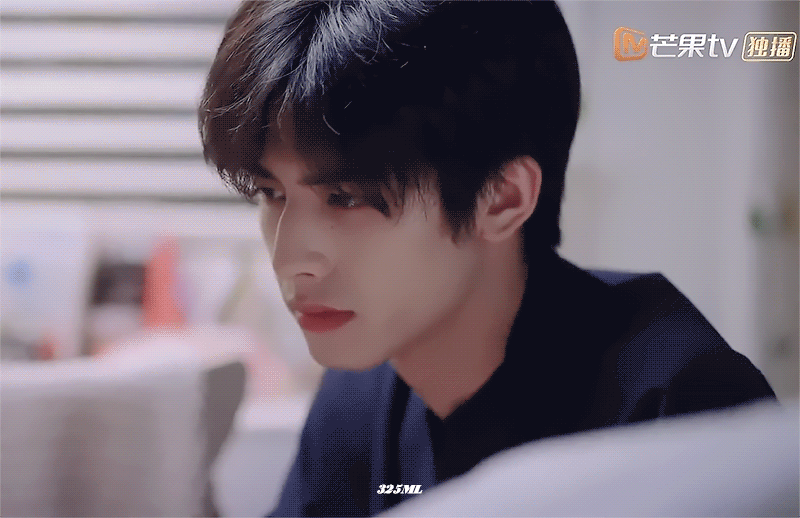 0596853149f1f0fe24700a1335ad934b67440675b8e64c0da672ab70c70e004f.gif