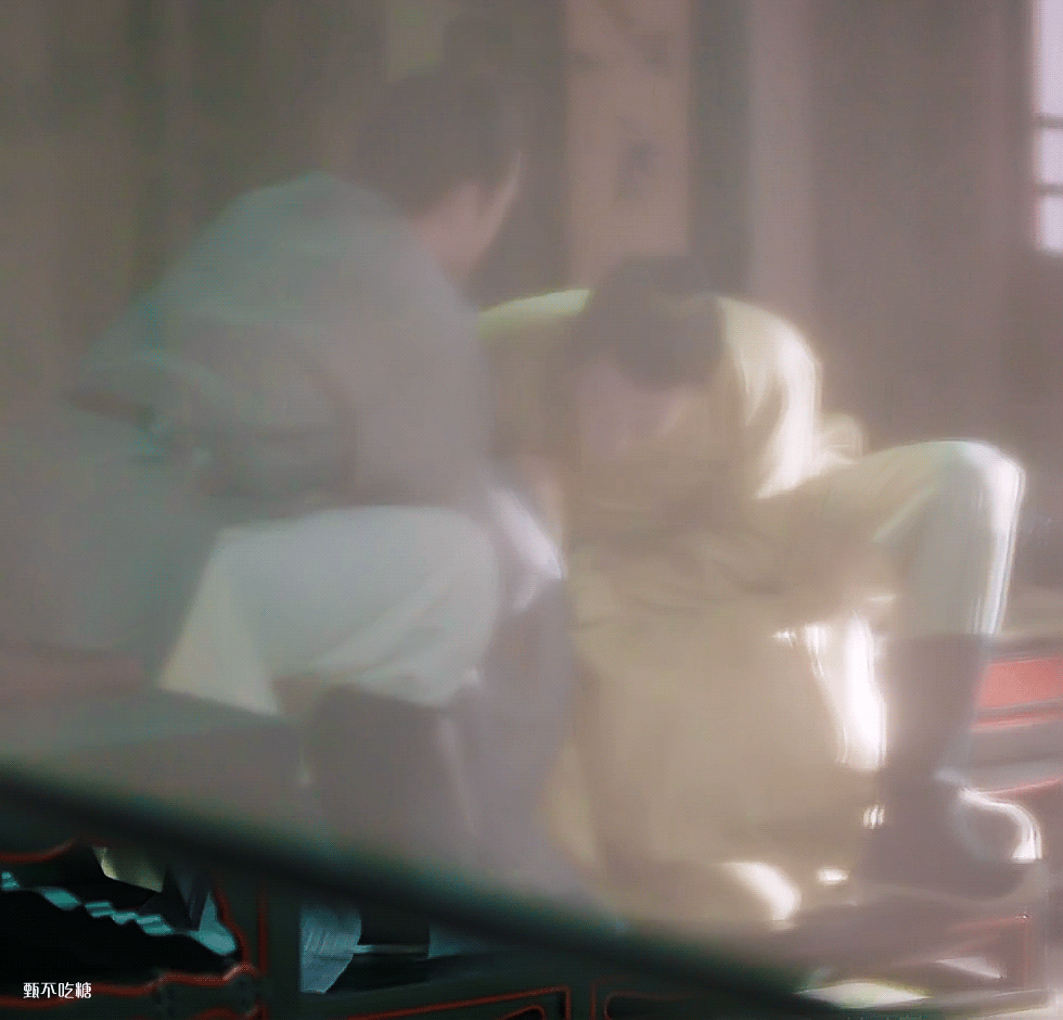 3686B250-A6A9-4CAF-9520-A14592DA31A4.gif