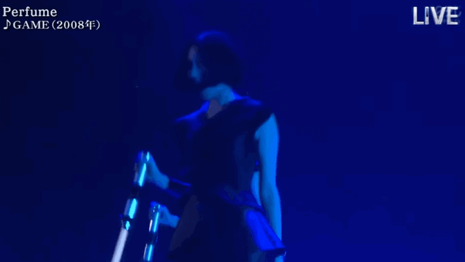 8DA8F300-2F4D-4943-89DB-9187548DD0DA.gif