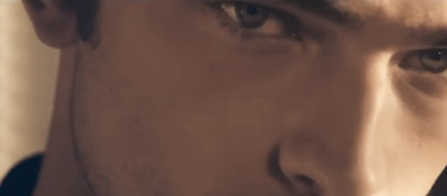 c8228b81-4f0b-4103-83cf-5f305695fc78.gif