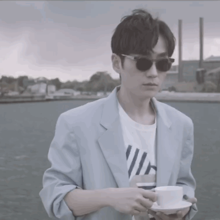 0CFC3EFE-86D3-47DA-B186-B52EBEE16053.gif 0CFC3EFE-86D3-47DA-B186-B52EBEE16053.gif