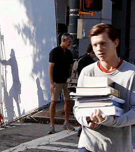 2AA7755A-7A8C-49CD-8109-66F546341F53.gif 2AA7755A-7A8C-49CD-8109-66F546341F53.gif